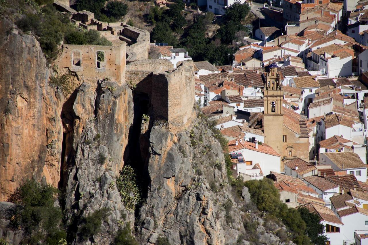 Hostal El Pozo Chulilla Bagian luar foto