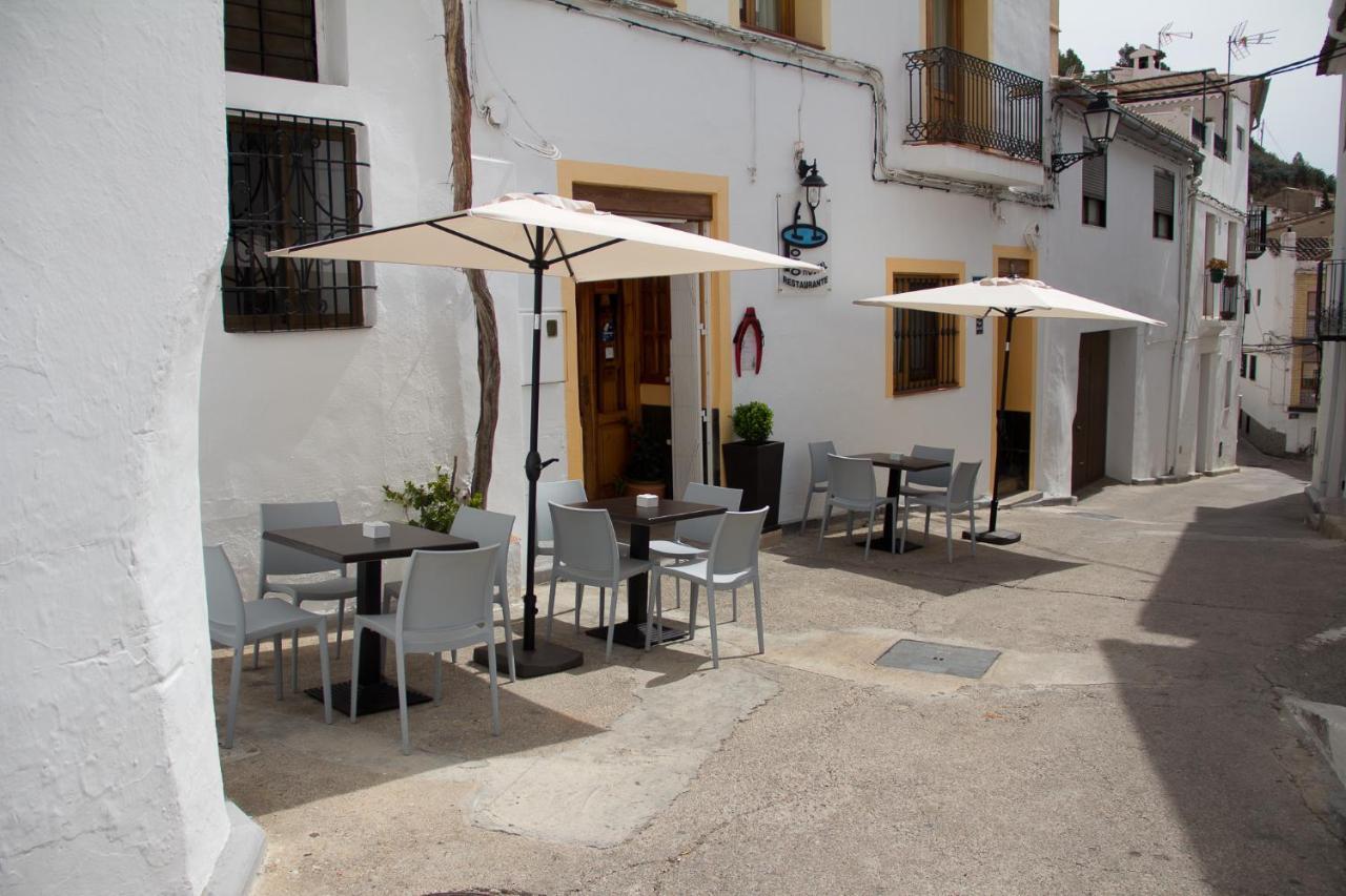 Hostal El Pozo Chulilla Bagian luar foto