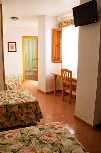 Hostal El Pozo Chulilla Bagian luar foto